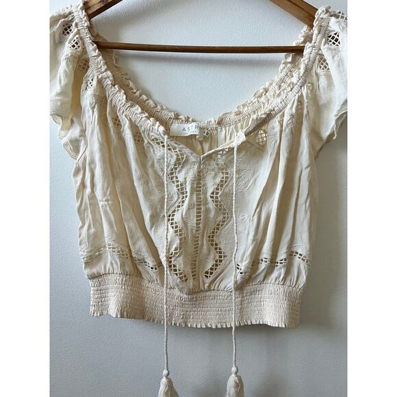 ASTR the label off the shoulder top women's size Medium - Picture 2 of 5